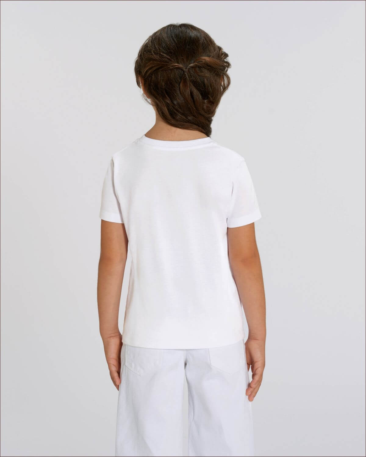 Nura - Classic Kids' T-Shirt 