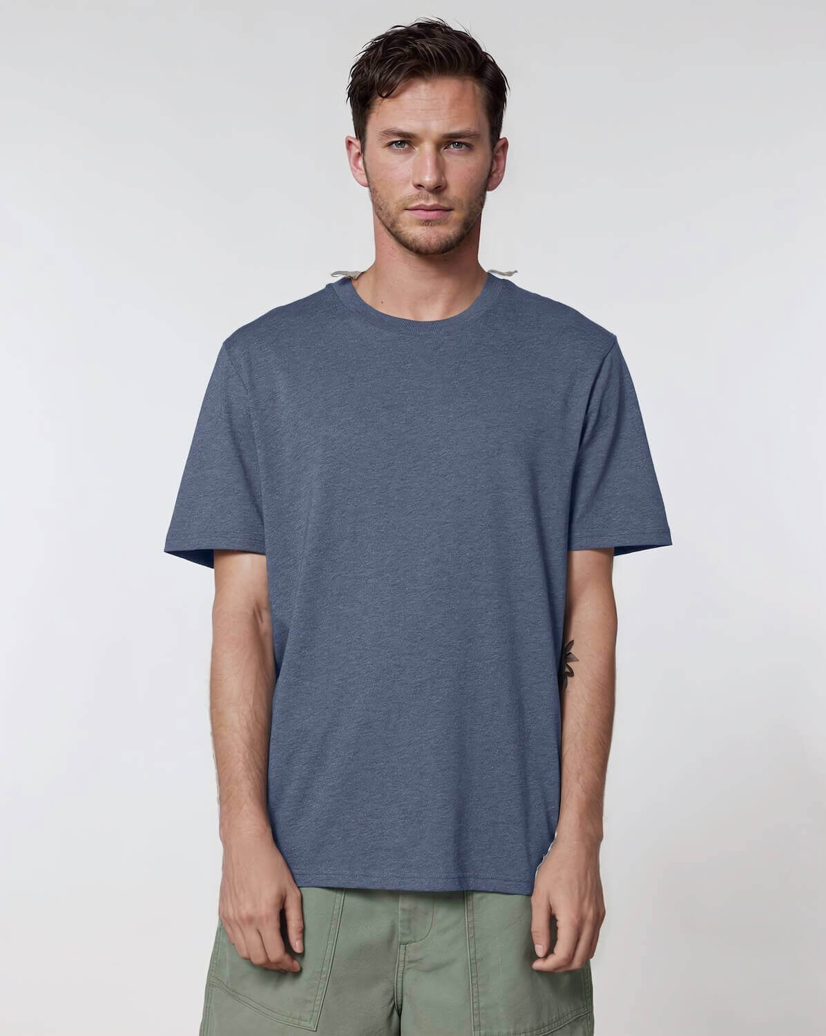 T-shirt, Ärmel, Erwachsener, Mann, Person